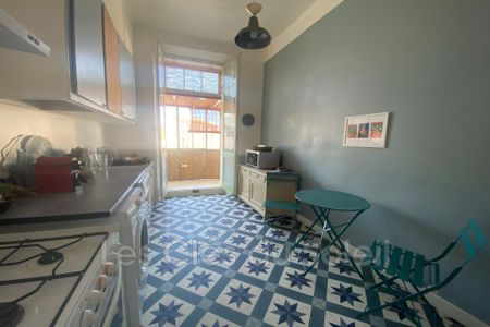 Location Appartement 3 pièces 73m² HYERES 83400 - Photo 4