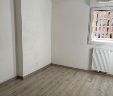 Location Appartement 2 pièces 42m² VILLENAVE D ORNON 33140 - Photo 2
