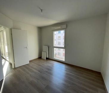 Location Appartement 2 pièces 43m² DECINES CHARPIEU 69150 - Photo 1