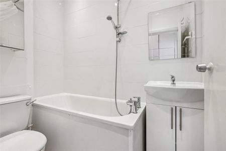 Studio to rent - Photo 5