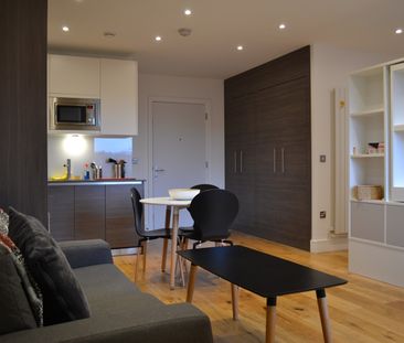 1 Bed Flat, Riverdale House, SE13 - Photo 3