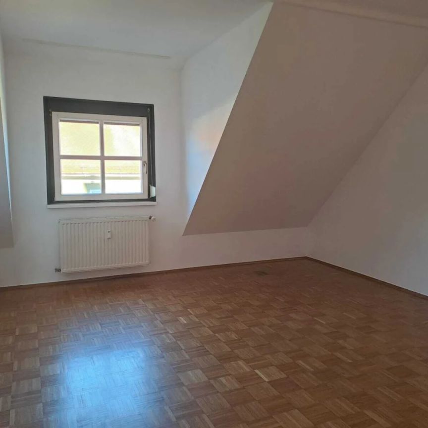 Nahe Stadtzentrum,sonnige 2ZI mit Parkplatz, AllgGarten - Photo 1