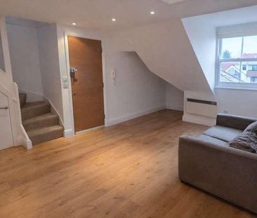 Golders Green Road, Golders Green, NW11 - Photo 1