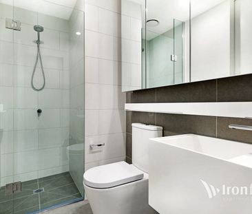 STUNNING WATERFRONT VIEW!! QUALITY LIVING! - Photo 1