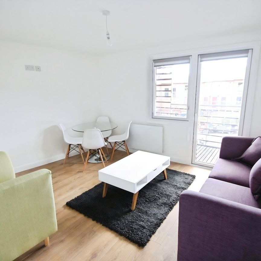 2 bedroom apartment to rent - Photo 1