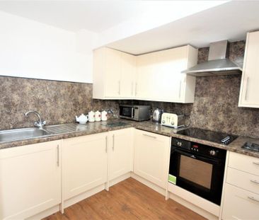 2 bedroom apartment to rent - Photo 6