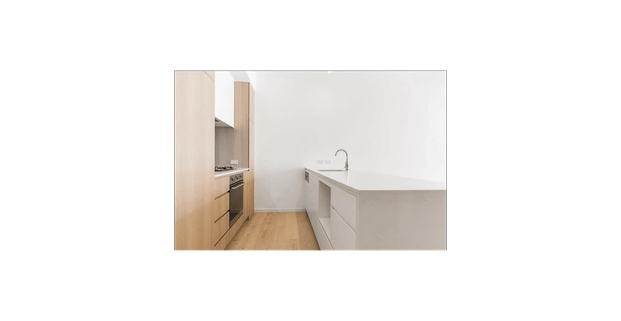 Next to Westfield Shopping Center | 500m to Train and Metro station - Photo 1