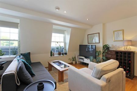 1 bedroom Flat To Let Total Size: 551 SQ FT - Photo 3