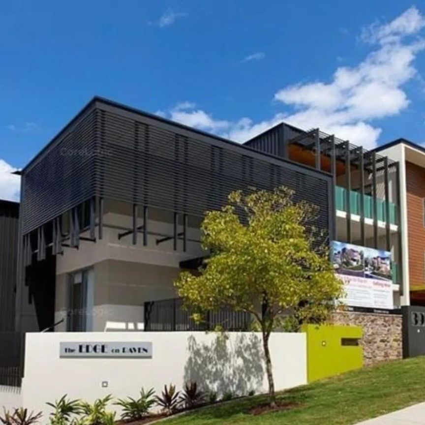 LUXURY, LOCATION & LIFESTYLE - Photo 1