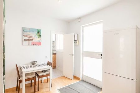 Carrer de Melcior de Palau, Barcelona, Catalonia 08028 - Photo 2