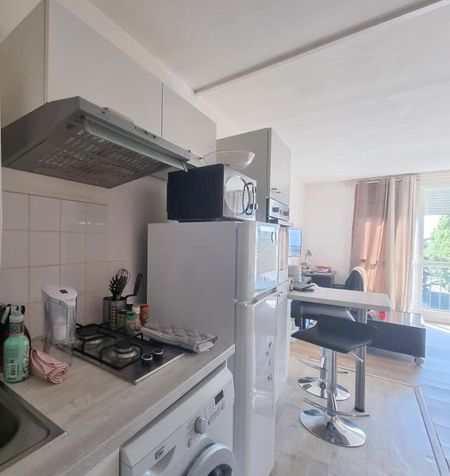 Location Appartement 1 pièce 31m² TOURS 37100 - Photo 3
