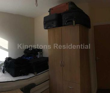6 bedroom terraced house to rent - Photo 6