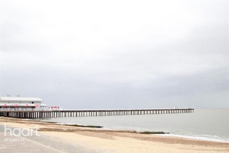 1 bedroom in a house share to rent - Photo 3