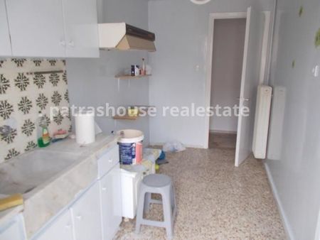 Διαμέρισμα για ενοικίαση Αγία Σοφία (Πάτρα) - Photo 4