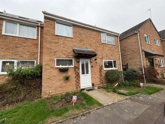 Campion Close, Carterton, OX18 - Photo 1