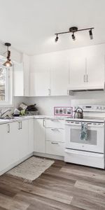 GRAND 6 ½ — Saint-Eustache | 4 chambres | Disponible 1er juin - Photo 4