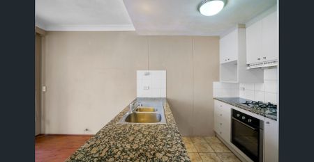 LOVELY TWO-BEDROOM APARTMENT JUST MINUTES FROM DARLING HARBOUR - Photo 4