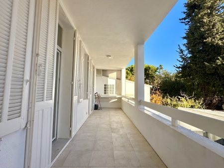 Location Appartement 3 pièces 64m² MARSEILLE 4ème - Photo 4