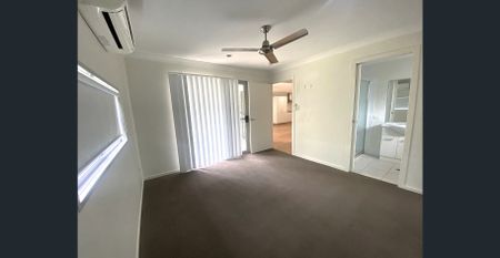 FOUR BEDROOM - MODERN HOME - Photo 3