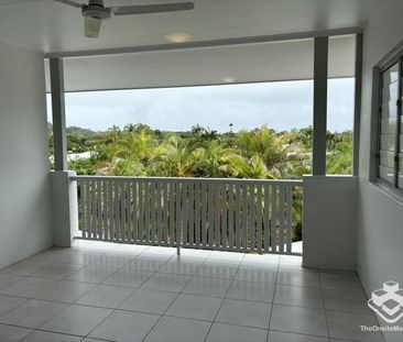 3 BEDROOM NON-FURNISHED UNIT IN TROPICAL RESORT STYLE APARTMENTS - Photo 1
