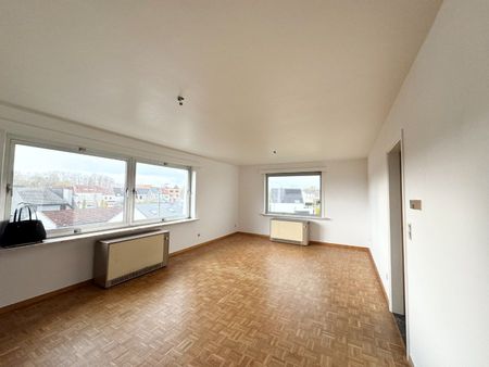 Appartement met 2 slaapkamers nabij centrum Heusden - Photo 2