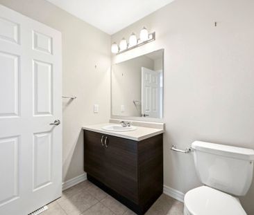 For Lease - 362 Aphelion Crescent, Barrhaven, Ontario - Photo 5