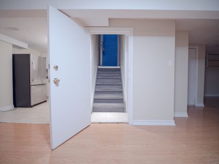 For Lease - 56 Corby Crescent Unit# Lower, Brampton, Ontario - Photo 4