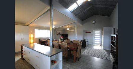 Tranquil Country Escape in Clifton Grove - Photo 3