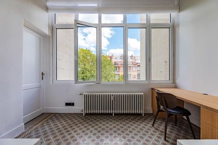 Lepoutre-Molière, bel appartement meublé 2 chambres + bureau - Photo 2