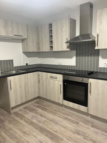 1 bedroom flat to rent - Photo 5