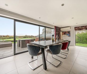 5 bedroom detached house to rent - Photo 5