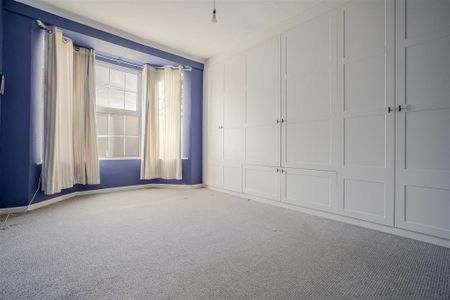 5 bedroom semi-detached house to rent - Photo 5