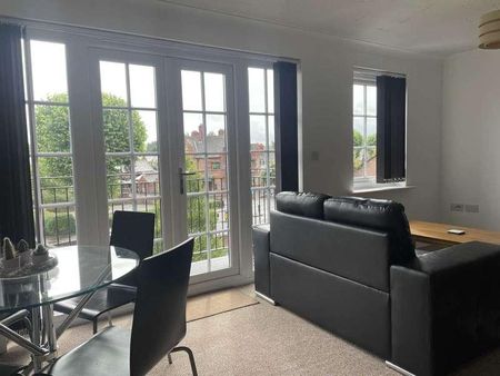 Elphins Drive, Wilderspool Park, Warrington, WA4 - Photo 2