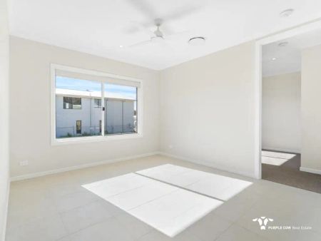 “✨ BRAND NEW METRICON MASTERPIECE – WHITE ROCK'S FINEST ✨” - Photo 5