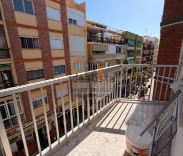 Alquiler de piso en Calle Princesa - Photo 3