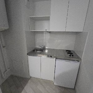 Location Appartement 1 pièce 24m² MAREUIL LES MEAUX 77100 - Photo 2
