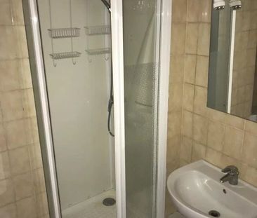 Location Appartement 4 pièces 103m² BOULOGNE SUR MER 62200 - Photo 4