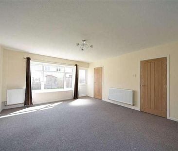 Sanderling Close, Mildenhall, Bury St. Edmunds, Suffolk, IP28 - Photo 5