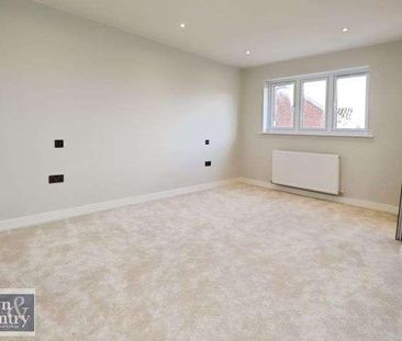 Granville Way, Brightlingsea, CO7 - Photo 3