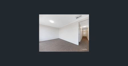 $525 PW - AVAIL NOW - Photo 4