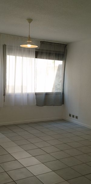 Location Appartement 1 pièce 31m² CLERMONT FERRAND 63000 - Photo 1