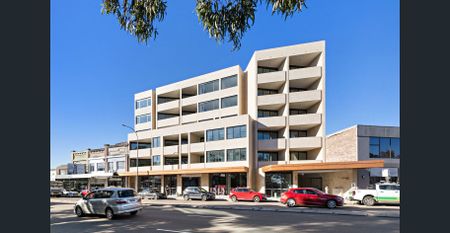 Spacious & Stylish 2-Bedroom Apartment in the Heart of Lindfield Village - Photo 5