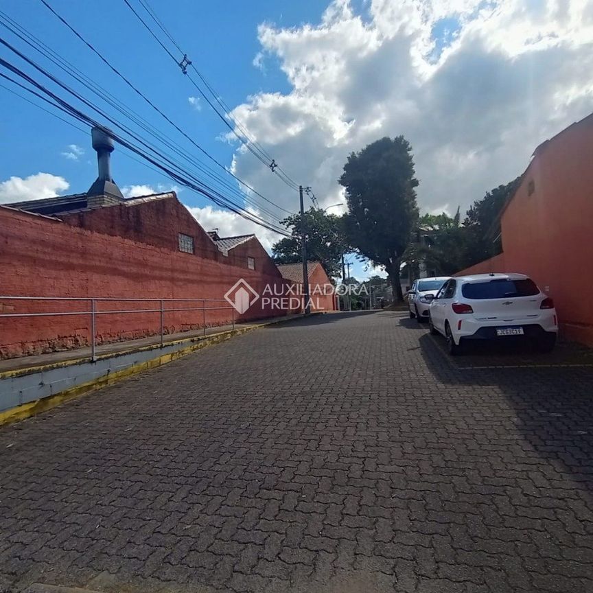 Apartamento com 2 quartos e 49m² para alugar em Jansen, Gravataí. - Foto 1