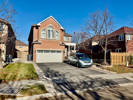 For Lease - 3 Carrie Crescent, Brampton, Ontario - Photo 5