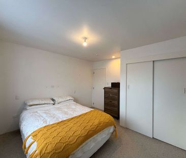 Petone 2 Bedrooms - Photo 3