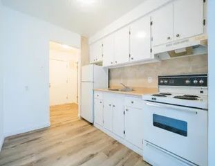 1 room apartment of 31m² in Montreal - Photo 1