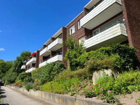 Modernisierte Familienwohnung mit Balkon in Fuhlsbüttel - Foto 5