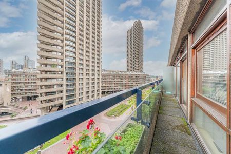 1 bedroom flat to rent - Photo 2