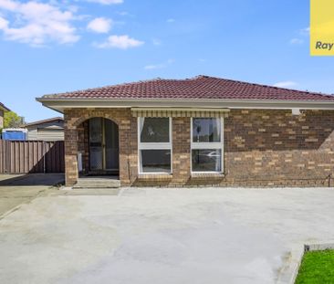 Recently Renovated 3 Bedroom Home - Photo 6