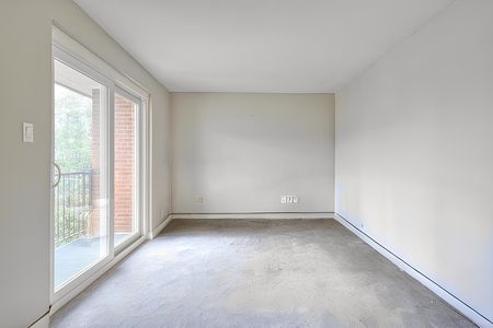 $1,925 / 2 br / 1 ba / 725 sqft 2BR Apartment Unit in Kitchener - Photo 3